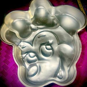 RARE ~ RETIRED Wilton Cake Pan Walt Disney Minnie Mouse 515-809